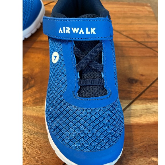 Airwalk Gusto XT II Kids Blue Athletic Hook and Loop Shoes Size 10 NWB - Picture 10 of 15